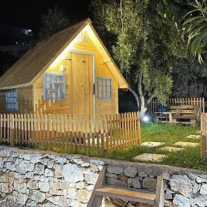 Albania-secret Village Den , Sarandë Albania