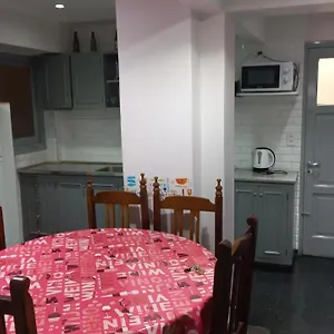  Apartamento Departamento Amplio - Centro
